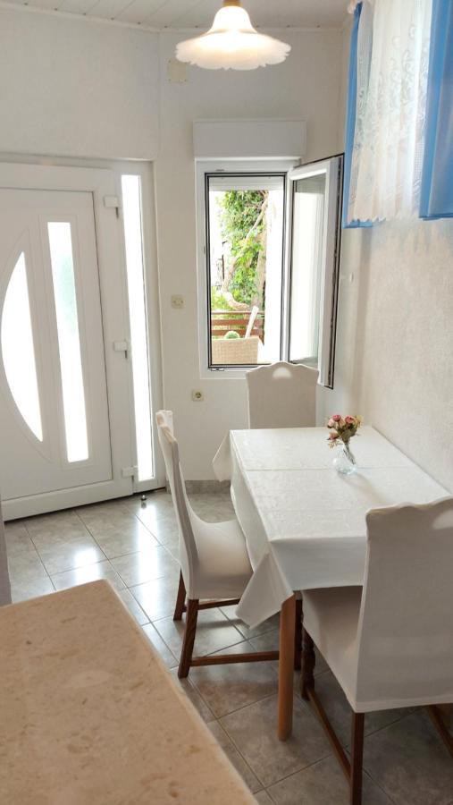 Apartment Jerolima Dugi Rat Kültér fotó